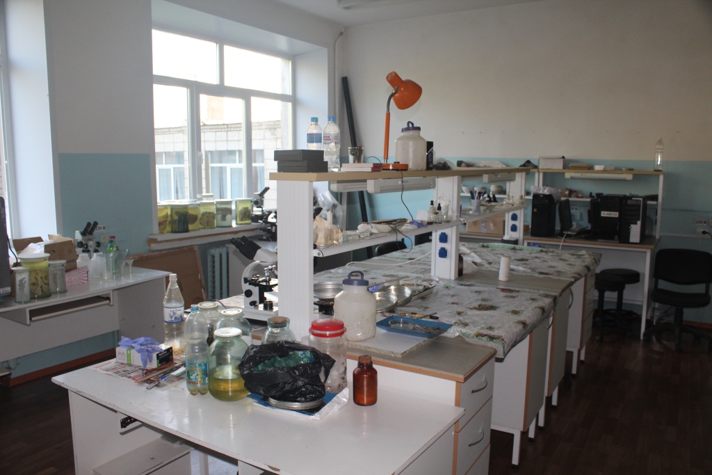 10 laboratoriya gidrobiologii i ihtiologii